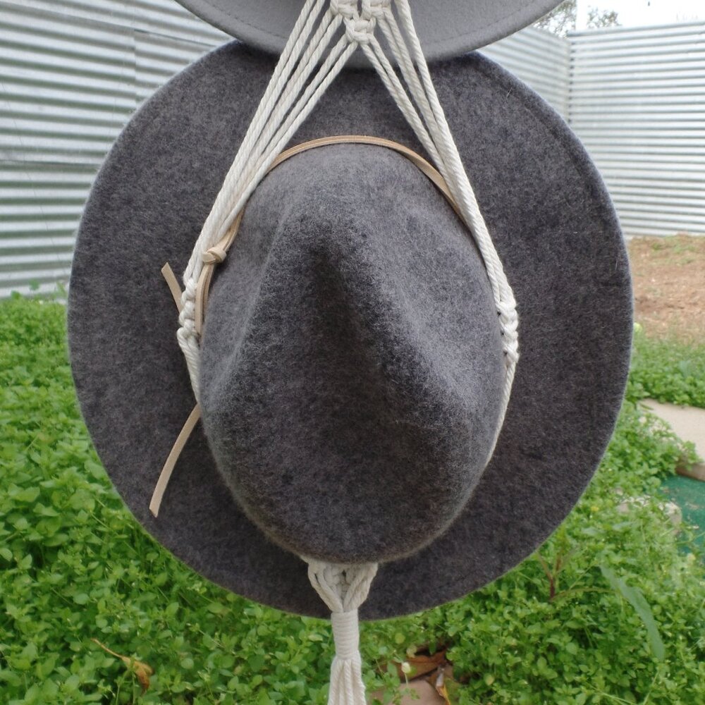 UNIVERSAL Thread 100% Wool Hat GRAY MEDIUM - Picture 8 of 9